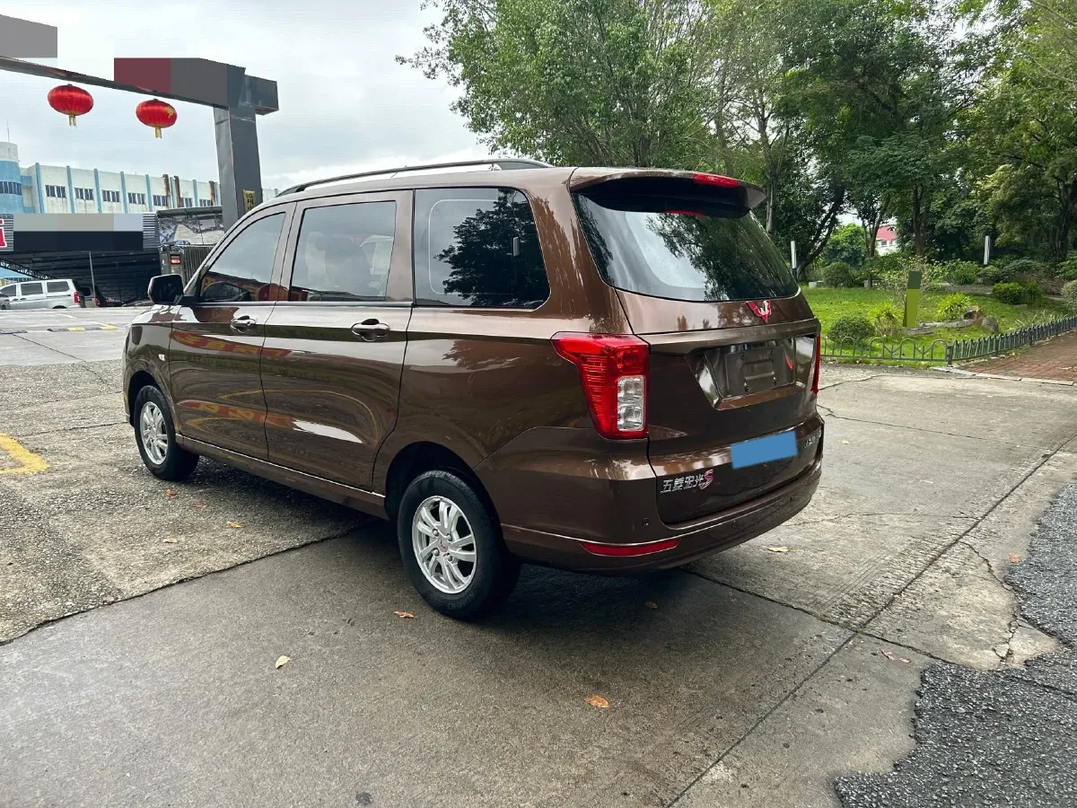 2021 Yema SiPaiKa 1.5L 109HP L4 5MT,autocango,china used car exporter,china ev exporter,chinese used car exporter,chinese used ev exporter