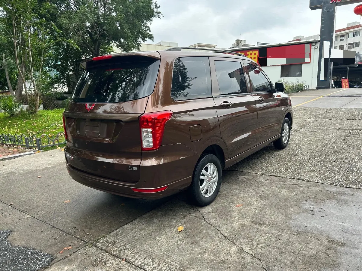 2021 Yema SiPaiKa 1.5L 109HP L4 5MT,autocango,china used car exporter,china ev exporter,chinese used car exporter,chinese used ev exporter