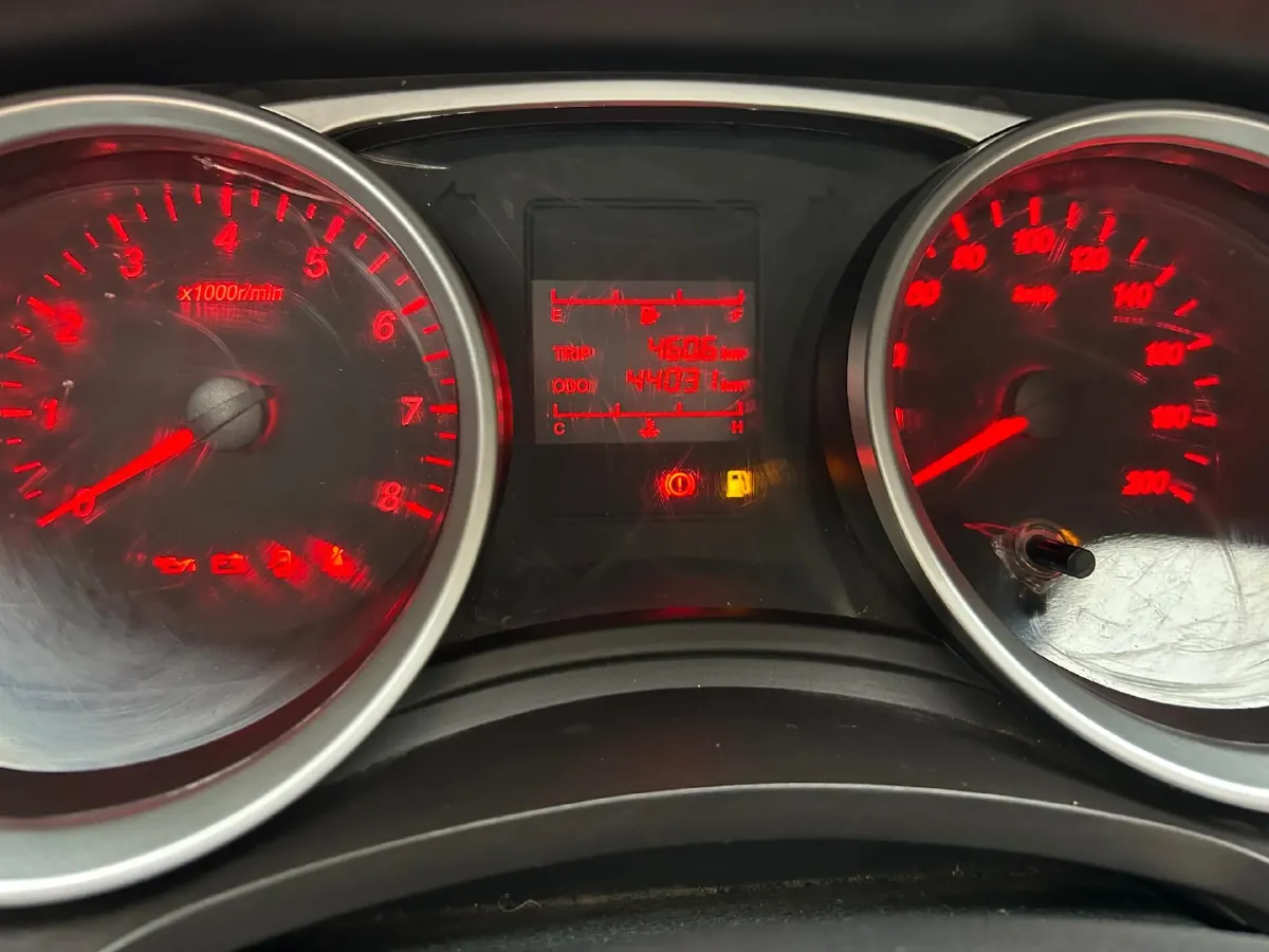 2021 Yema SiPaiKa 1.5L 109HP L4 5MT,autocango,china used car exporter,china ev exporter,chinese used car exporter,chinese used ev exporter