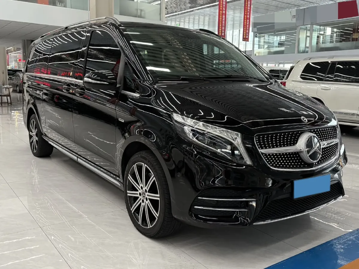 2021 Mercedes-Benz V Class 2.0T 211HP L4 9AT,autocango,china used car exporter,china ev exporter,chinese used car exporter,chinese used ev exporter
