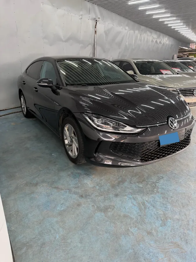 2022 Jetour DASHING i-DM 1.5T 156HP L4 3DHT PHEV 19.27KWH,autocango,china used car exporter,china ev exporter,chinese used car exporter,chinese used ev exporter
