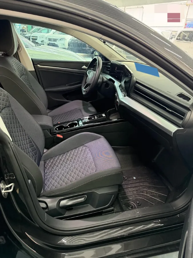 2022 Jetour DASHING i-DM 1.5T 156HP L4 3DHT PHEV 19.27KWH,autocango,china used car exporter,china ev exporter,chinese used car exporter,chinese used ev exporter