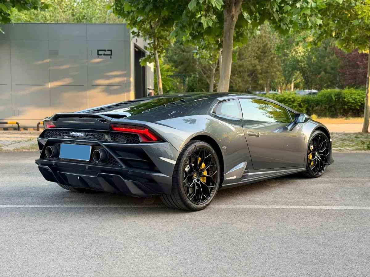 2020 Lamborghini Huracán 5.2L 611HP V10 7DCT,autocango,china used car exporter,china ev exporter,chinese used car exporter,chinese used ev exporter