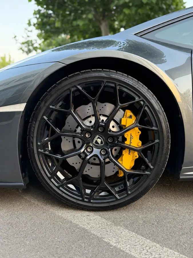 2020 Lamborghini Huracán 5.2L 611HP V10 7DCT,autocango,china used car exporter,china ev exporter,chinese used car exporter,chinese used ev exporter