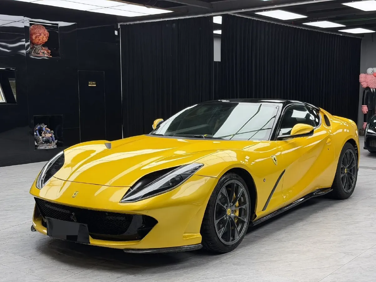 2017 Ferrari 812 6.5L 800HP V12 7DCT,autocango,china used car exporter,china ev exporter,chinese used car exporter,chinese used ev exporter