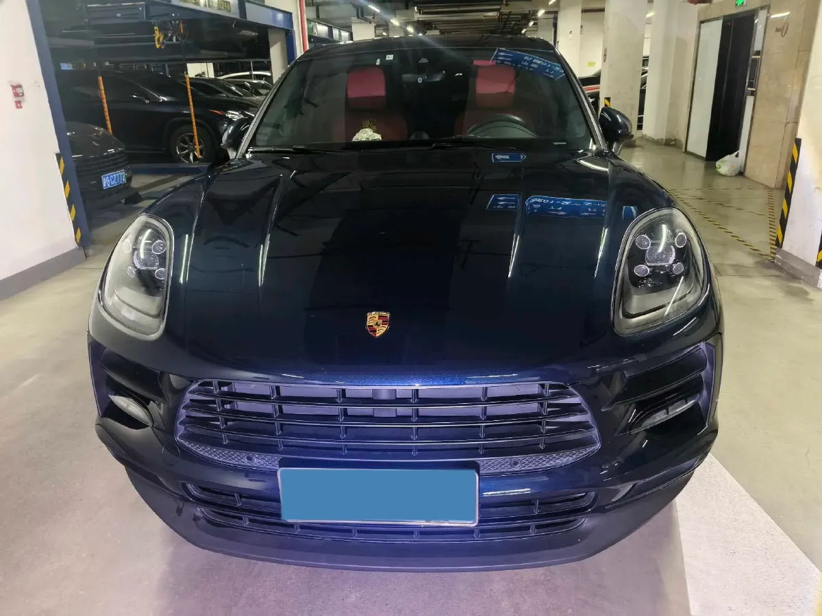 2020 Porsche Macan 2.0T 252HP L4 7DCT,autocango,china used car exporter,china ev exporter,chinese used car exporter,chinese used ev exporter