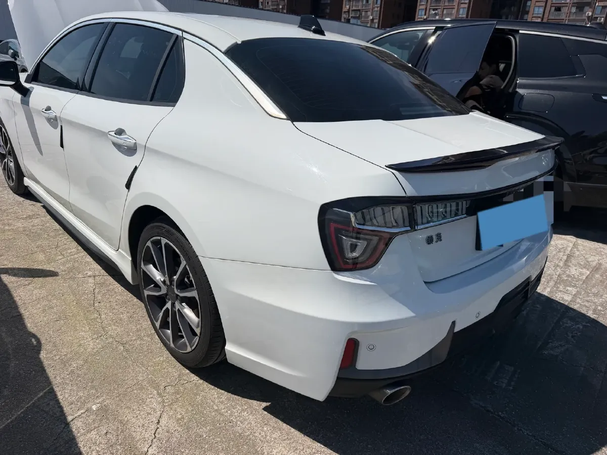 2019 Qoros 5 1.6T 197HP L4 7DCT,autocango,china used car exporter,china ev exporter,chinese used car exporter,chinese used ev exporter