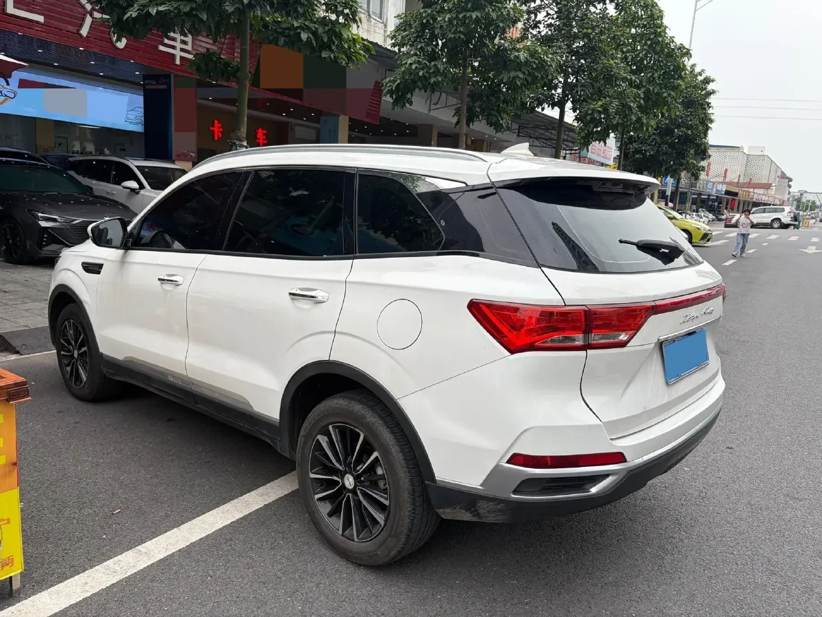 2018 Zotye T500 1.5T 156HP L4 6AT,autocango,china used car exporter,china ev exporter,chinese used car exporter,chinese used ev exporter