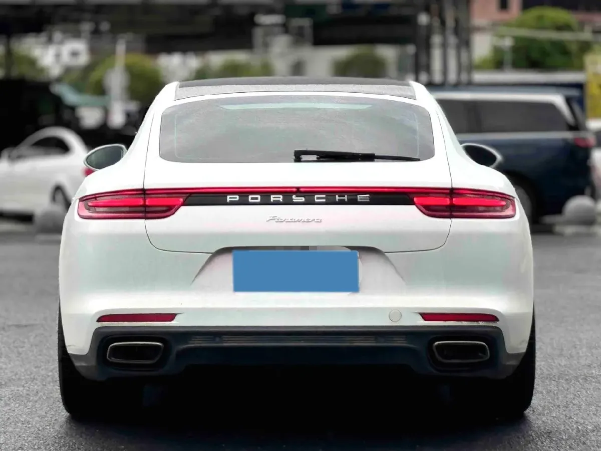 2019 Porsche Panamera 2.9T 330HP V6 8DCT,autocango,china used car exporter,china ev exporter,chinese used car exporter,chinese used ev exporter