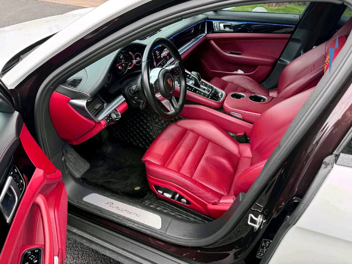 2019 Porsche Panamera 2.9T 330HP V6 8DCT,autocango,china used car exporter,china ev exporter,chinese used car exporter,chinese used ev exporter