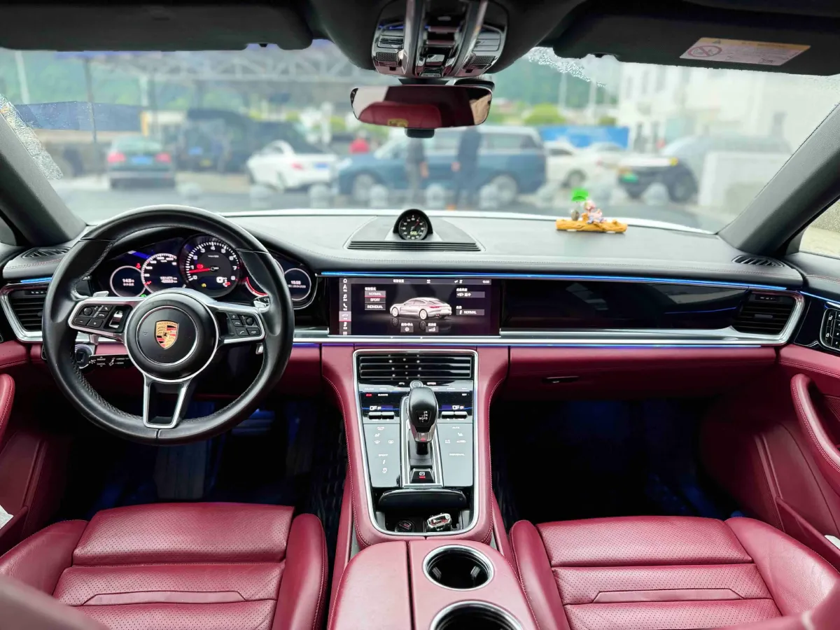 2019 Porsche Panamera 2.9T 330HP V6 8DCT,autocango,china used car exporter,china ev exporter,chinese used car exporter,chinese used ev exporter