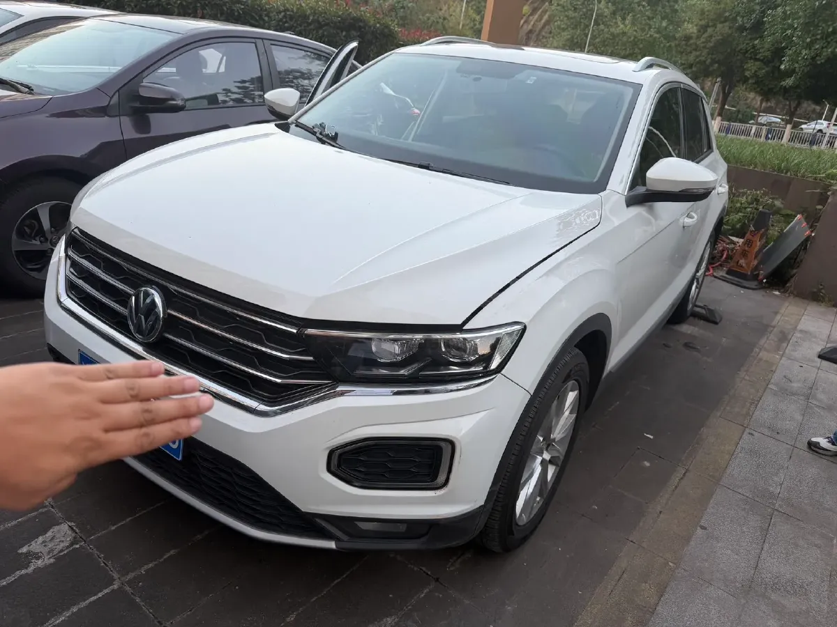 2018 Borgward BX7 2.0T 224HP L4 6AT,autocango,china used car exporter,china ev exporter,chinese used car exporter,chinese used ev exporter
