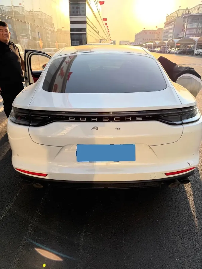 2023 Porsche Panamera 2.9T 330HP V6 8DCT,autocango,china used car exporter,china ev exporter,chinese used car exporter,chinese used ev exporter