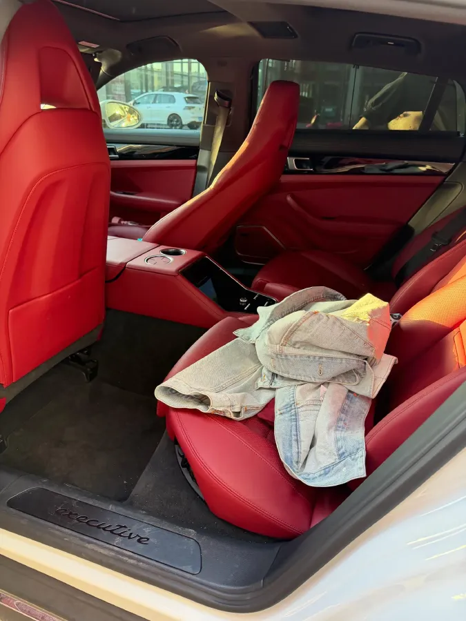 2023 Porsche Panamera 2.9T 330HP V6 8DCT,autocango,china used car exporter,china ev exporter,chinese used car exporter,chinese used ev exporter