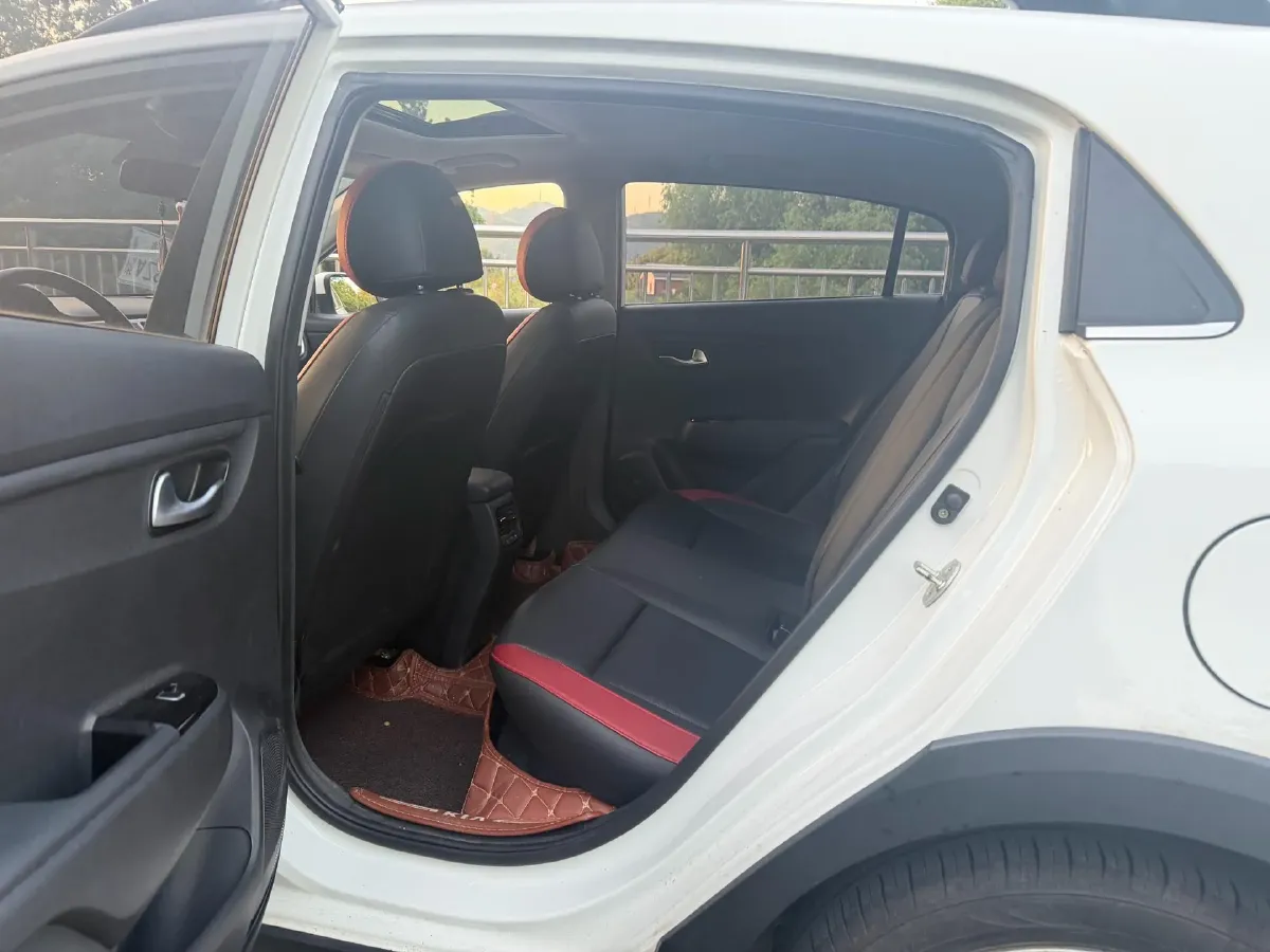 2019 Kia KX Cross 1.6L 123HP L4 6AT,autocango,china used car exporter,china ev exporter,chinese used car exporter,chinese used ev exporter