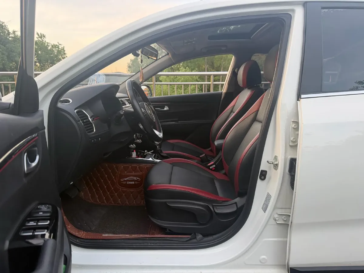 2019 Kia KX Cross 1.6L 123HP L4 6AT,autocango,china used car exporter,china ev exporter,chinese used car exporter,chinese used ev exporter