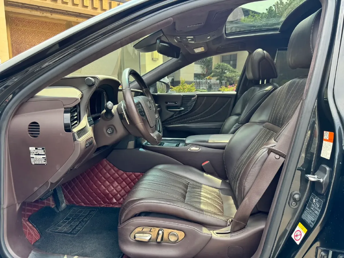 2018 Lexus LS 3.5L 316HP V6 10AT,autocango,china used car exporter,china ev exporter,chinese used car exporter,chinese used ev exporter