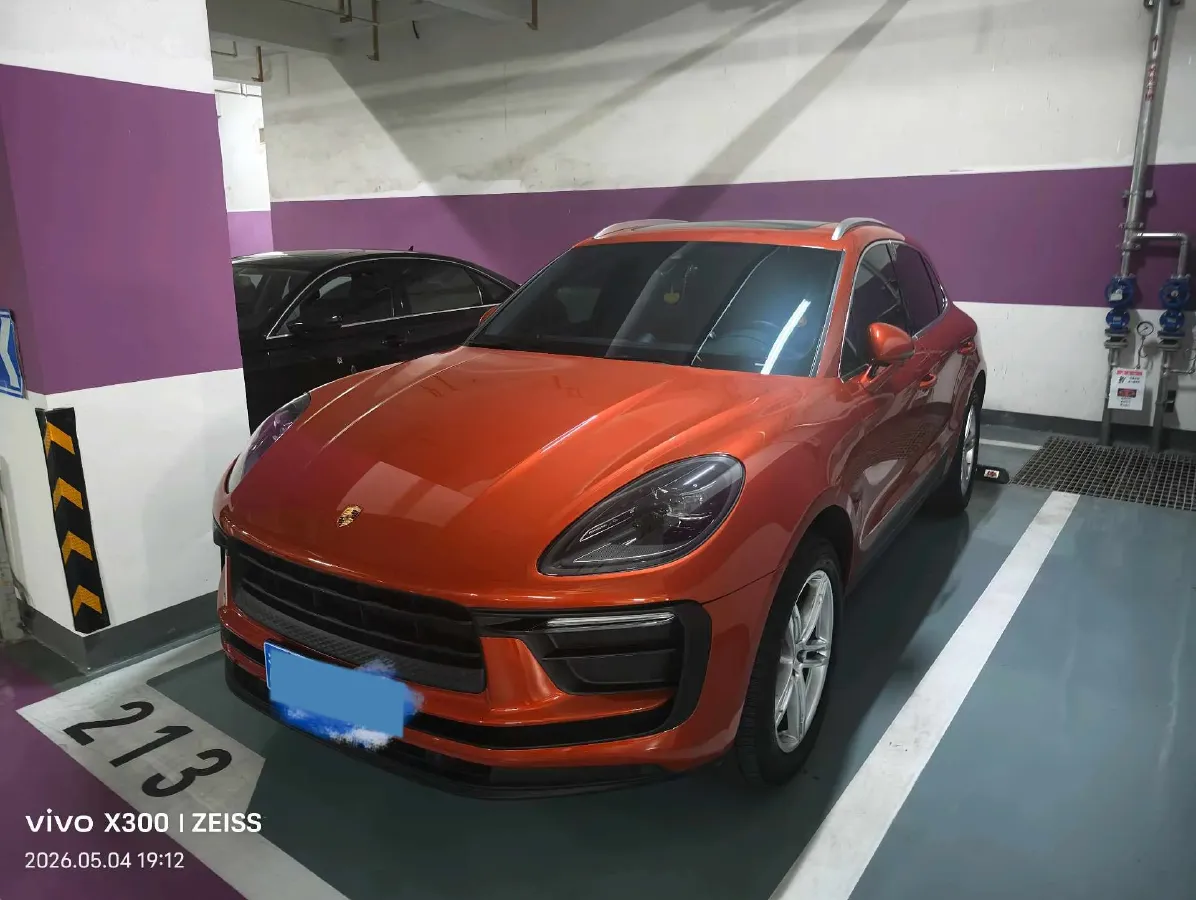 2023 Porsche Macan 2.0T 265HP L4 7DCT,autocango,china used car exporter,china ev exporter,chinese used car exporter,chinese used ev exporter