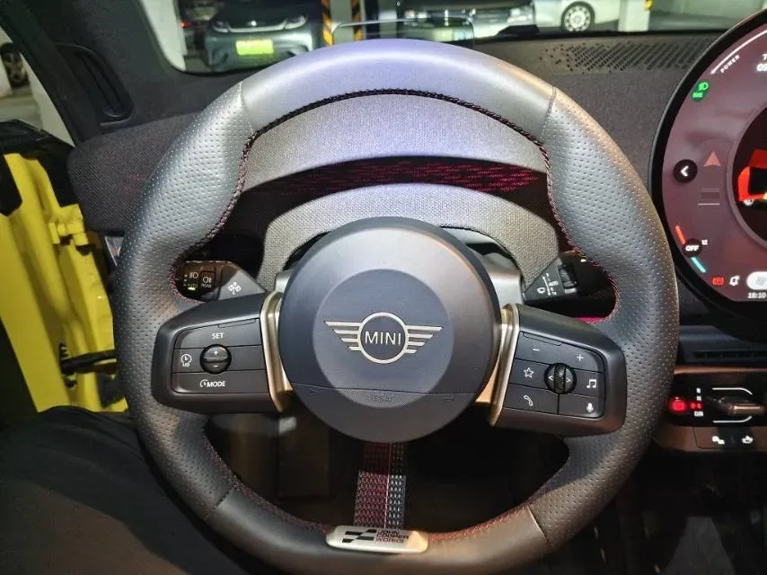 2024 MINI COOPER BEV 51.5KWH,autocango,china used car exporter,china ev exporter,chinese used car exporter,chinese used ev exporter