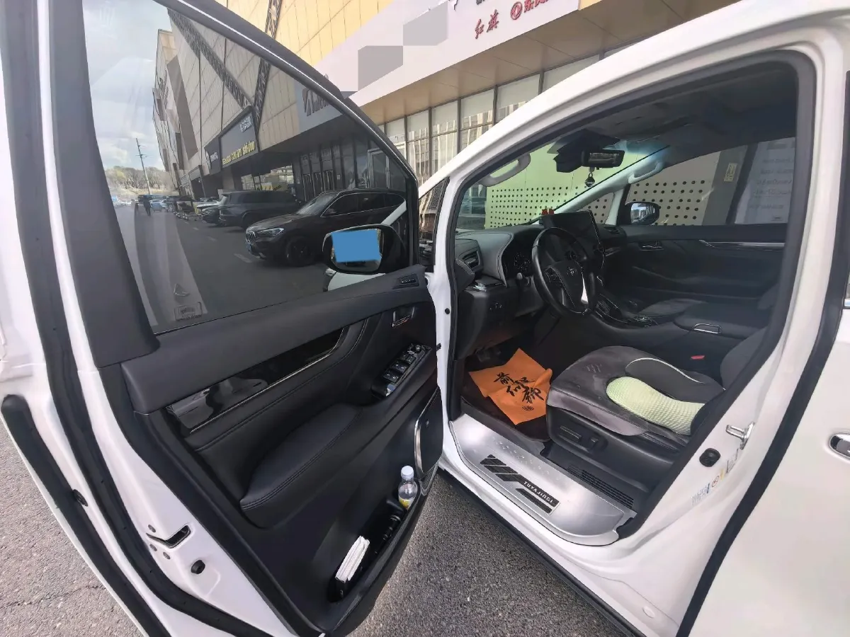 2019 Toyota Vellfire 2.5L 117HP L4 E-CVT Hybrid,autocango,china used car exporter,china ev exporter,chinese used car exporter,chinese used ev exporter