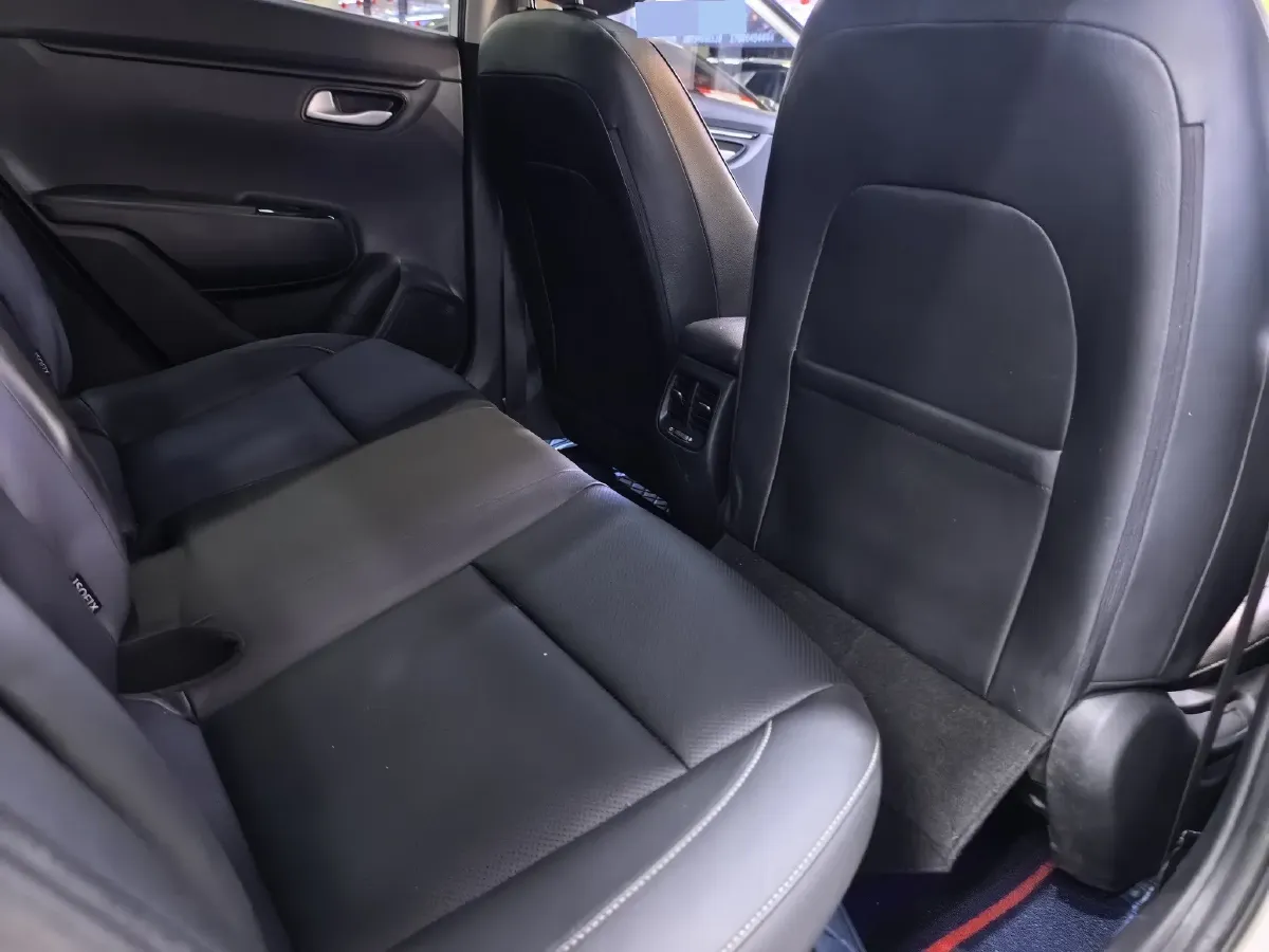 2017 Kia K2 1.4L 100HP L4 6AT,autocango,china used car exporter,china ev exporter,chinese used car exporter,chinese used ev exporter