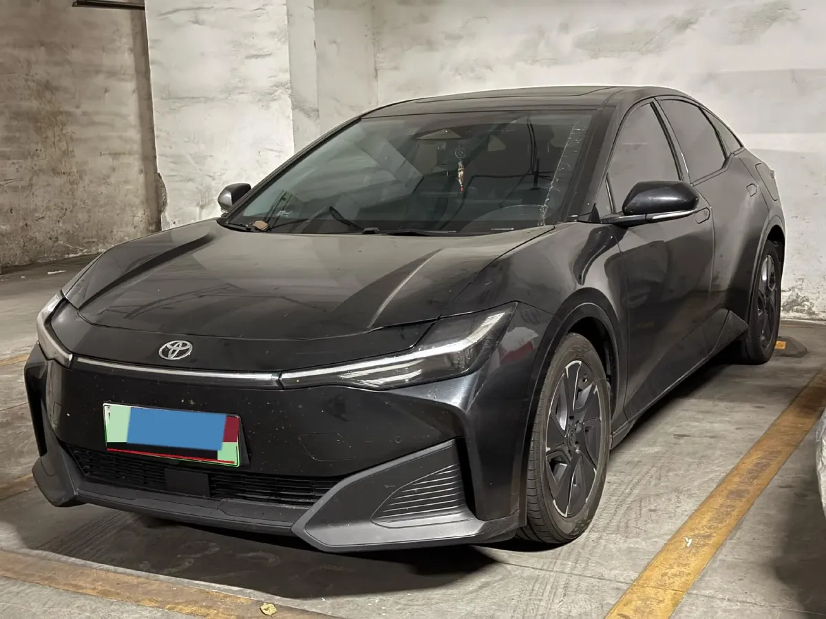 2023 Toyota bZ3 BEV 49.92KWH,autocango,china used car exporter,china ev exporter,chinese used car exporter,chinese used ev exporter