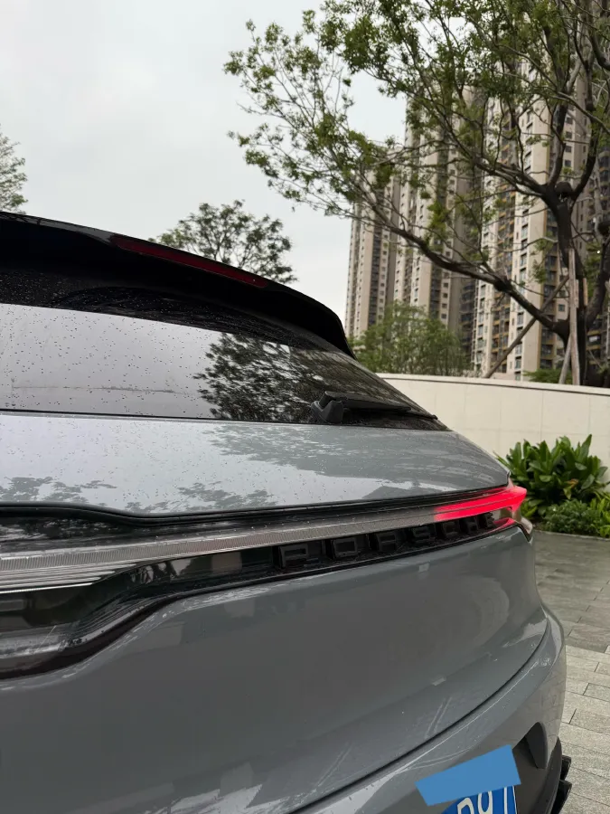 2018 Porsche Macan 2.0T 252HP L4 7DCT,autocango,china used car exporter,china ev exporter,chinese used car exporter,chinese used ev exporter