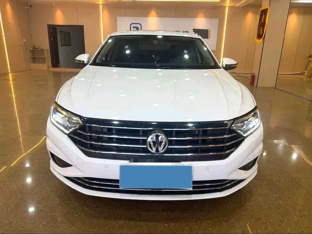 2019 Luxgen Grand 7 MPV 2.0T 188HP L4 6AT,autocango,china used car exporter,china ev exporter,chinese used car exporter,chinese used ev exporter