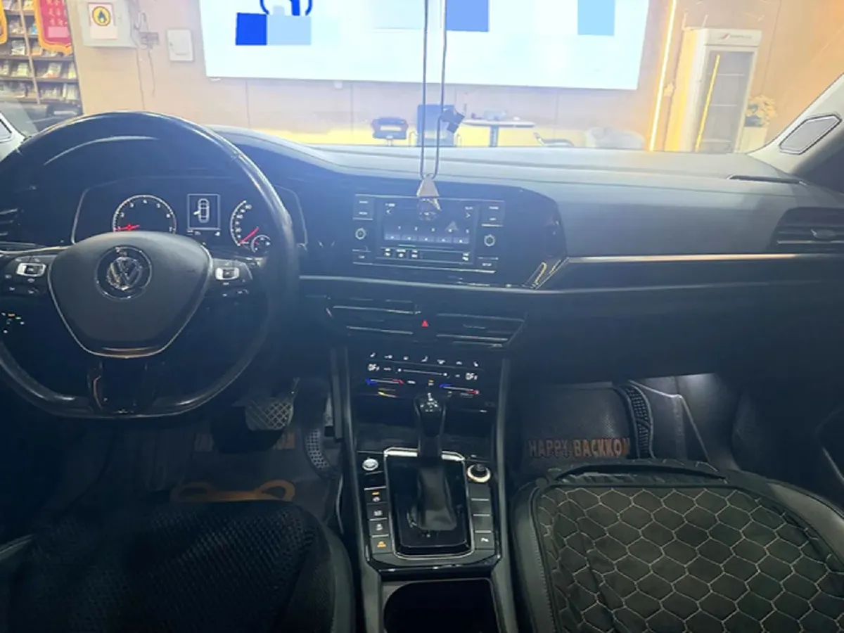 2019 Luxgen Grand 7 MPV 2.0T 188HP L4 6AT,autocango,china used car exporter,china ev exporter,chinese used car exporter,chinese used ev exporter