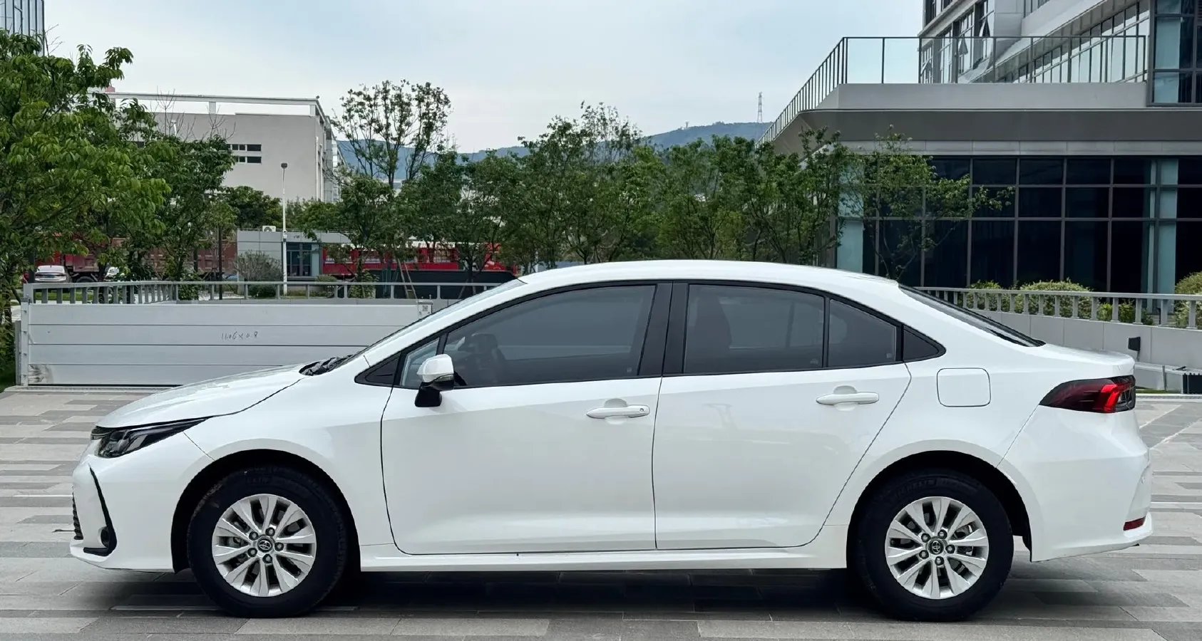 2023 Toyota Corolla 1.2T 116HP L4 CVT,autocango,china used car exporter,china ev exporter,chinese used car exporter,chinese used ev exporter