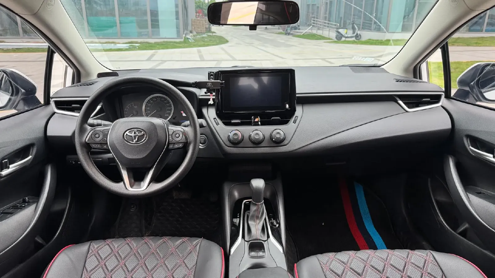 2023 Toyota Corolla 1.2T 116HP L4 CVT,autocango,china used car exporter,china ev exporter,chinese used car exporter,chinese used ev exporter