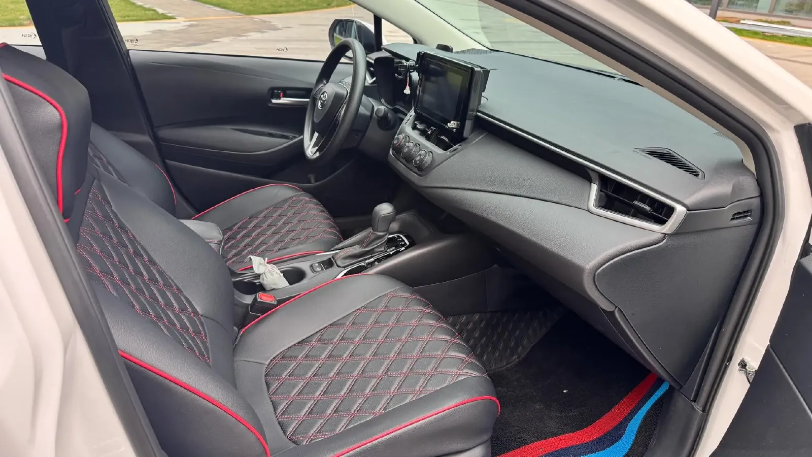 2023 Toyota Corolla 1.2T 116HP L4 CVT,autocango,china used car exporter,china ev exporter,chinese used car exporter,chinese used ev exporter