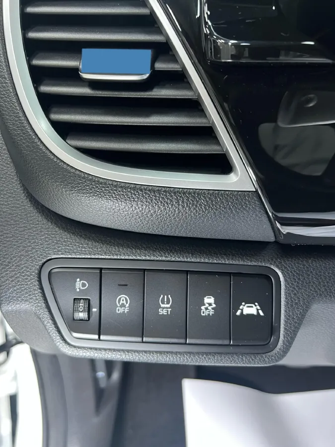 2021 Kia KX3 1.5L 115HP L4 CVT,autocango,china used car exporter,china ev exporter,chinese used car exporter,chinese used ev exporter