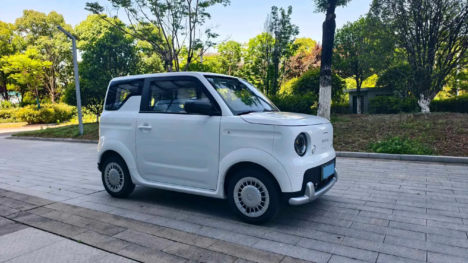 2025 Geely Lanqiqiu BEV,autocango,china used car exporter,china ev exporter,chinese used car exporter,chinese used ev exporter