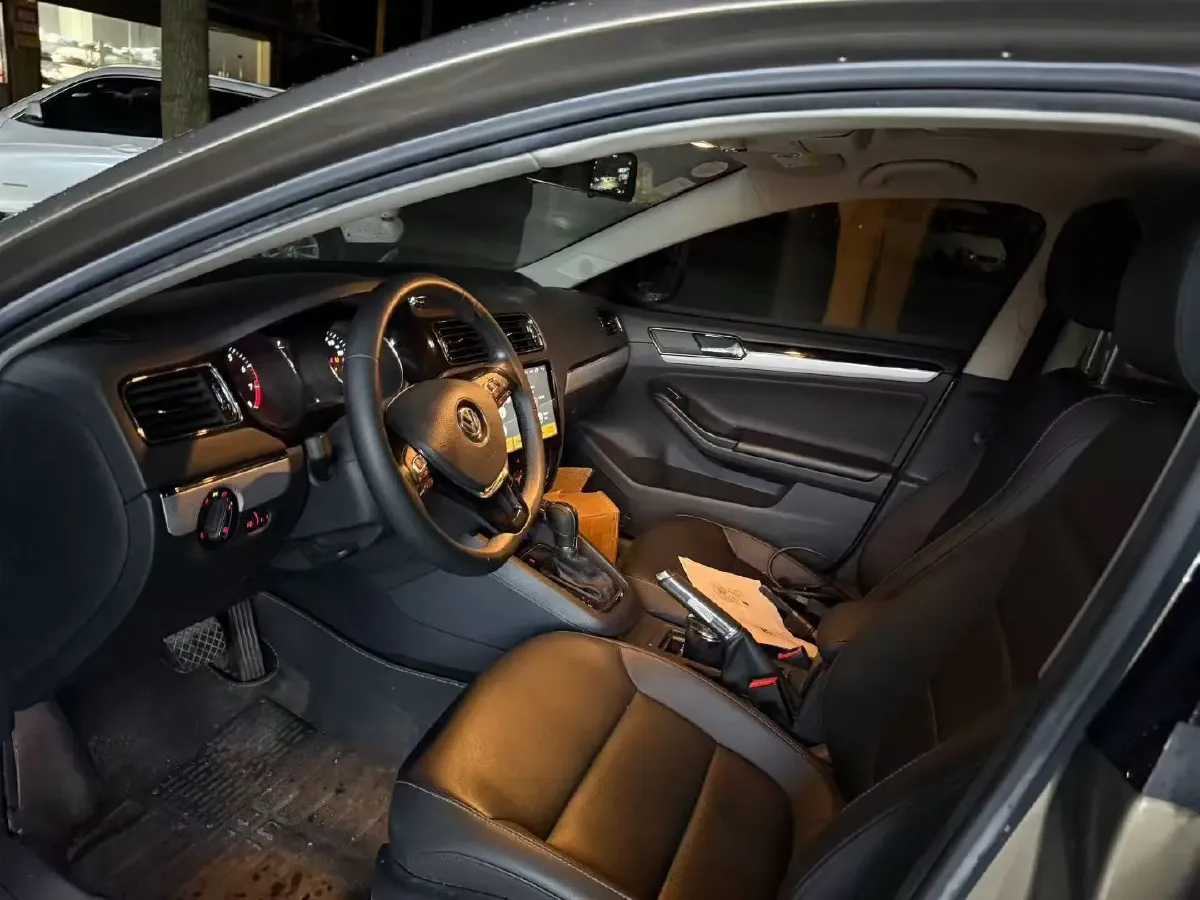 2018 JMC YuSheng S350 2.0T 141HP L4 6AT,autocango,china used car exporter,china ev exporter,chinese used car exporter,chinese used ev exporter