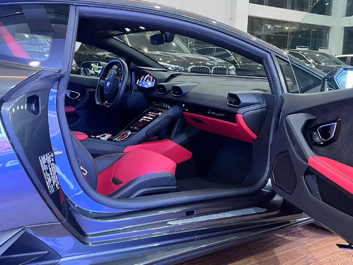 2020 Lamborghini Huracán 5.2L 611HP V10 7DCT,autocango,china used car exporter,china ev exporter,chinese used car exporter,chinese used ev exporter
