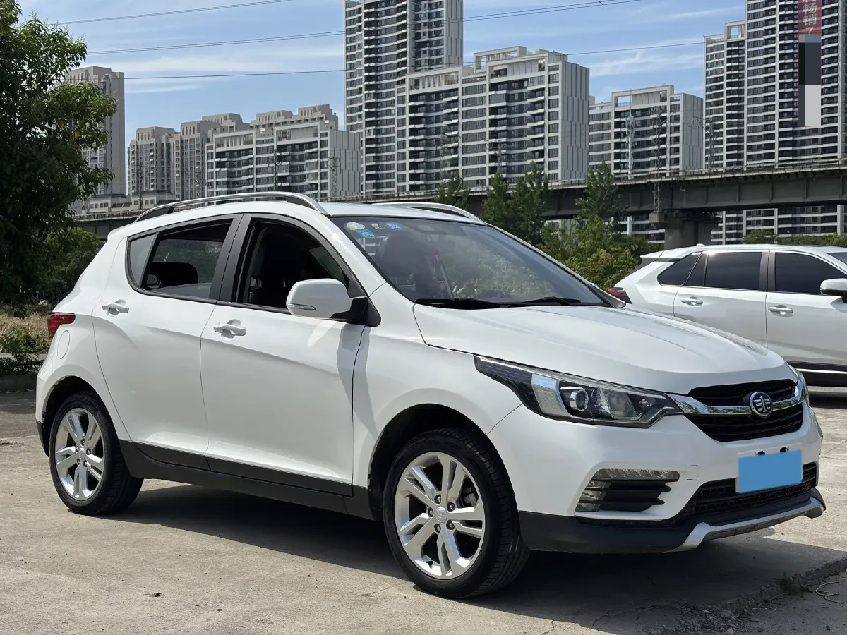 2016 FAW Jumpal D60 1.5L 102HP L4 5MT,autocango,china used car exporter,china ev exporter,chinese used car exporter,chinese used ev exporter