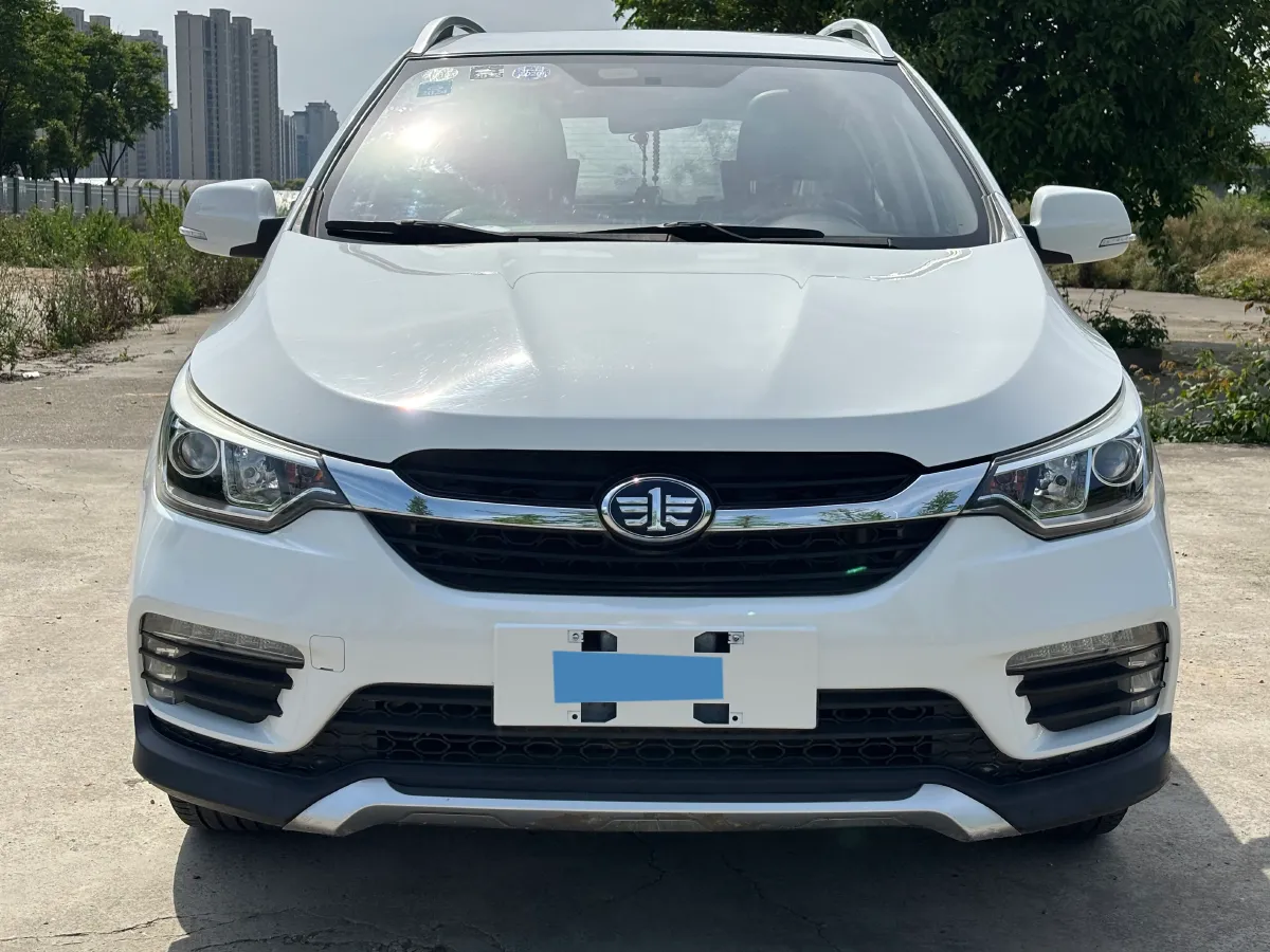 2016 FAW Jumpal D60 1.5L 102HP L4 5MT,autocango,china used car exporter,china ev exporter,chinese used car exporter,chinese used ev exporter