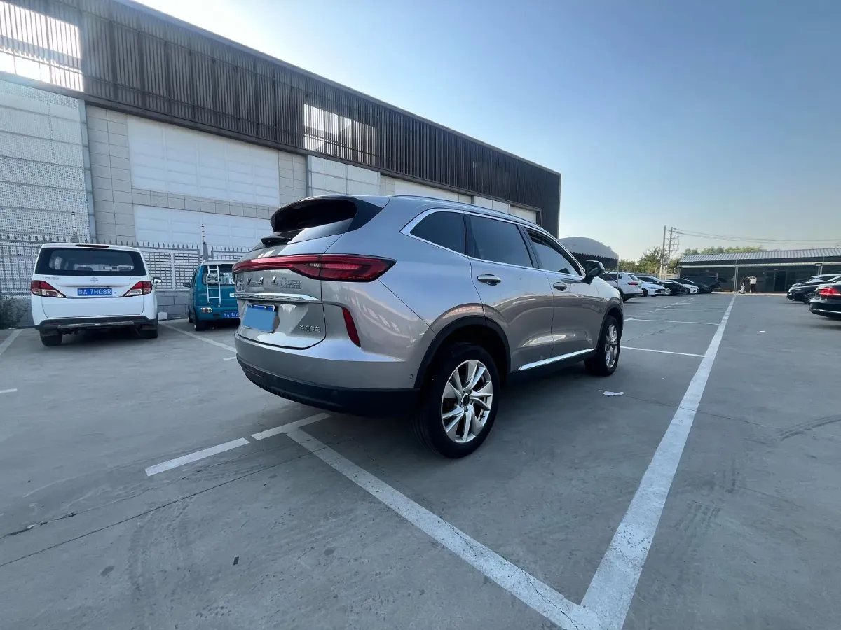 2021 Haval H6 1.5T 169HP L4 7DCT,autocango,china used car exporter,china ev exporter,chinese used car exporter,chinese used ev exporter