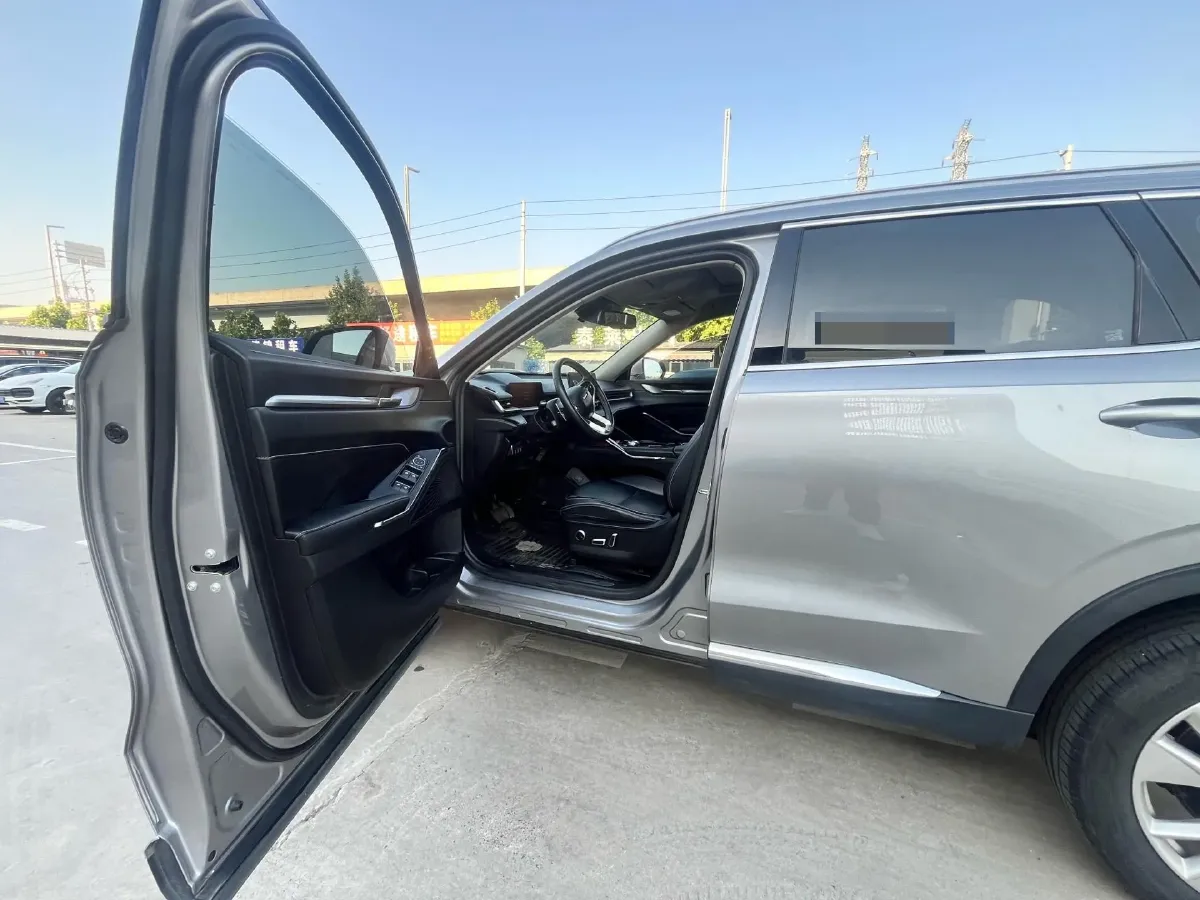 2021 Haval H6 1.5T 169HP L4 7DCT,autocango,china used car exporter,china ev exporter,chinese used car exporter,chinese used ev exporter