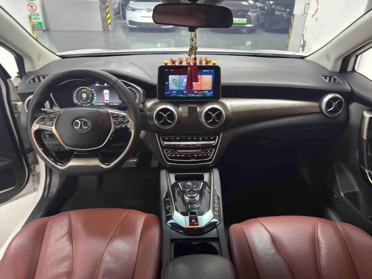 2018 BeiJing Auto EU5 BEV 53.66KWH,autocango,china used car exporter,china ev exporter,chinese used car exporter,chinese used ev exporter