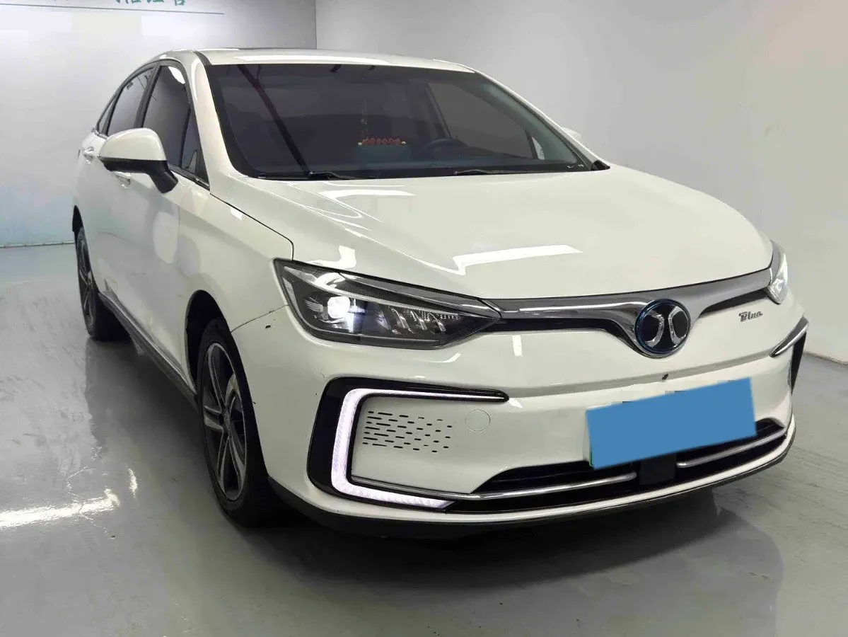 2018 BeiJing Auto EU5 BEV 53.66KWH,autocango,china used car exporter,china ev exporter,chinese used car exporter,chinese used ev exporter