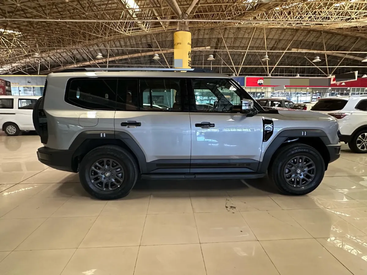 2025 Jetour Zongheng G700 2.0T 211HP L4 2DHT PHEV,autocango,china used car exporter,china ev exporter,chinese used car exporter,chinese used ev exporter