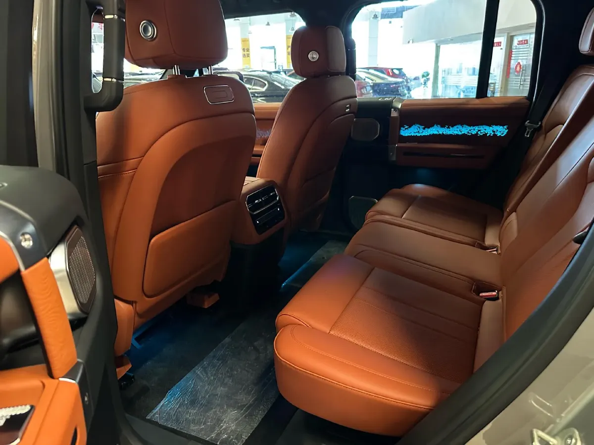 2025 Jetour Zongheng G700 2.0T 211HP L4 2DHT PHEV,autocango,china used car exporter,china ev exporter,chinese used car exporter,chinese used ev exporter