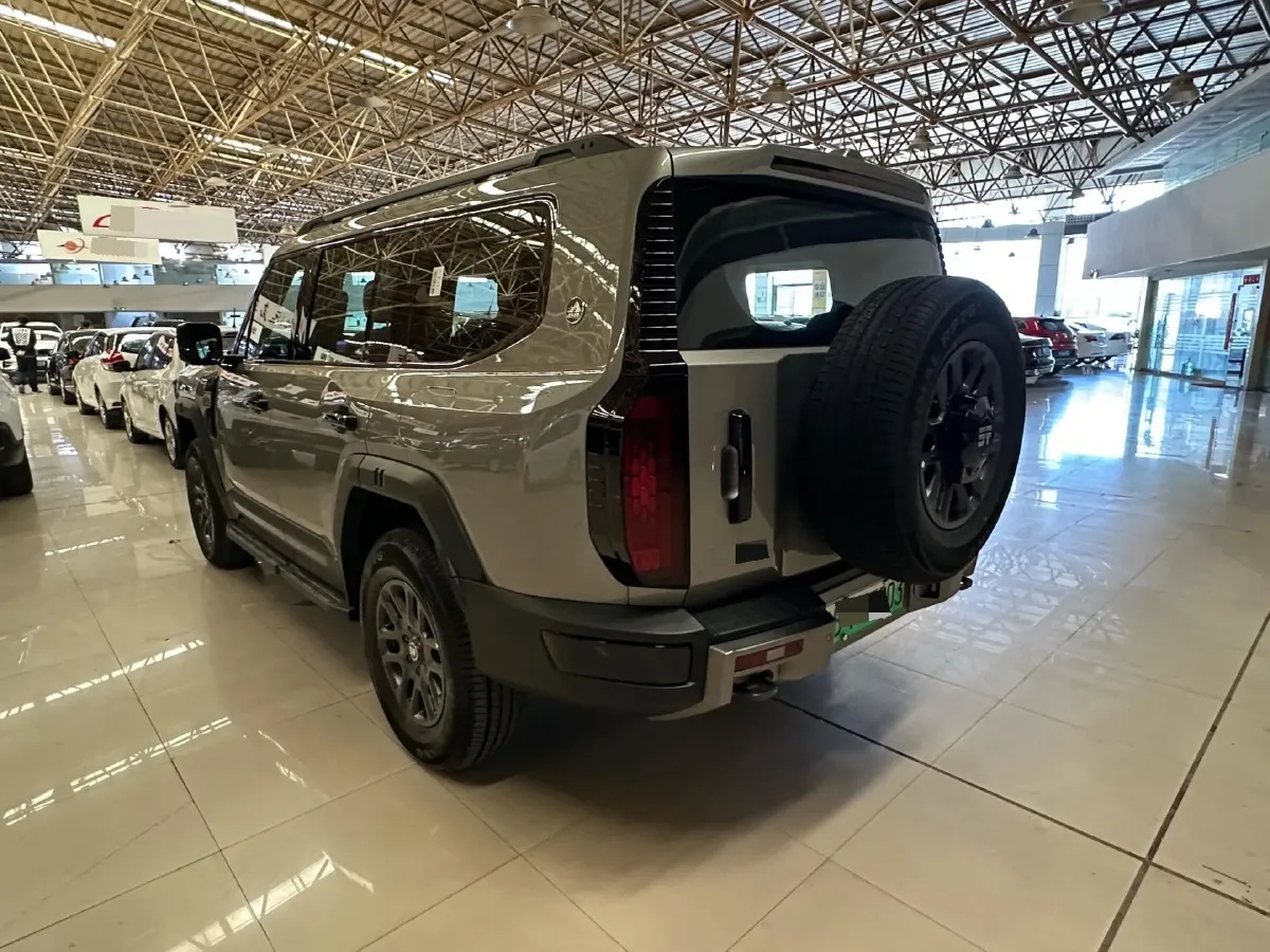 2025 Jetour Zongheng G700 2.0T 211HP L4 2DHT PHEV,autocango,china used car exporter,china ev exporter,chinese used car exporter,chinese used ev exporter