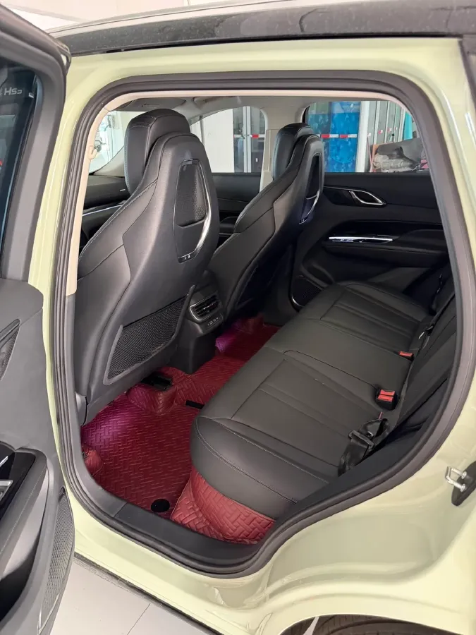 2024 HongQi HS3 1.5T 169HP L4 7DCT,autocango,china used car exporter,china ev exporter,chinese used car exporter,chinese used ev exporter