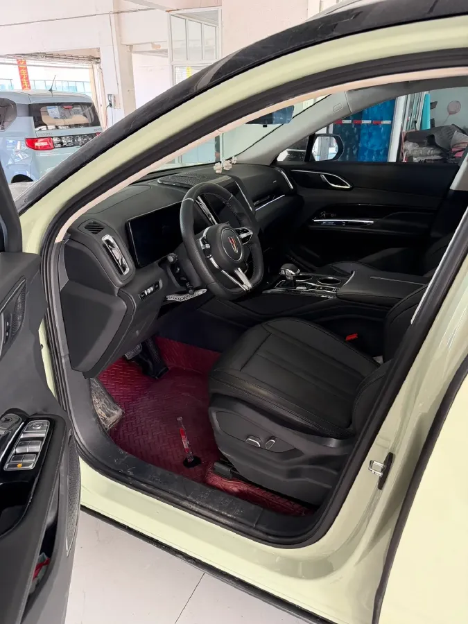 2024 HongQi HS3 1.5T 169HP L4 7DCT,autocango,china used car exporter,china ev exporter,chinese used car exporter,chinese used ev exporter