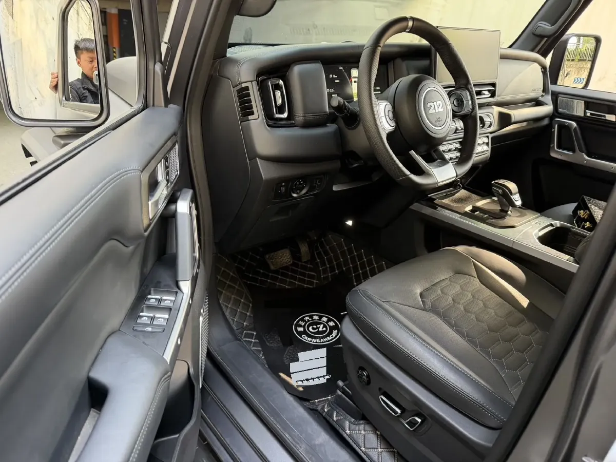 2024 212 212 T01 2.0T 252HP L4 8AT,autocango,china used car exporter,china ev exporter,chinese used car exporter,chinese used ev exporter