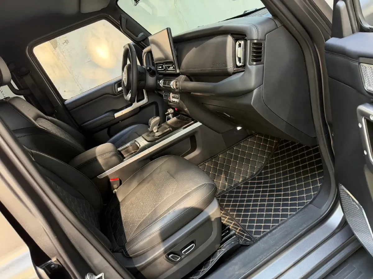 2024 212 212 T01 2.0T 252HP L4 8AT,autocango,china used car exporter,china ev exporter,chinese used car exporter,chinese used ev exporter
