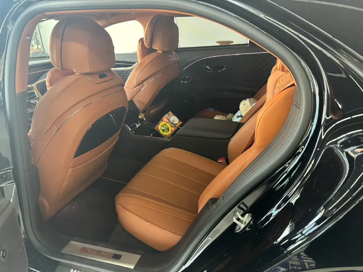 2025 Bentley Flying Spur 4.0T 600HP V8 8DCT PHEV 25.9KWH,autocango,china used car exporter,china ev exporter,chinese used car exporter,chinese used ev exporter